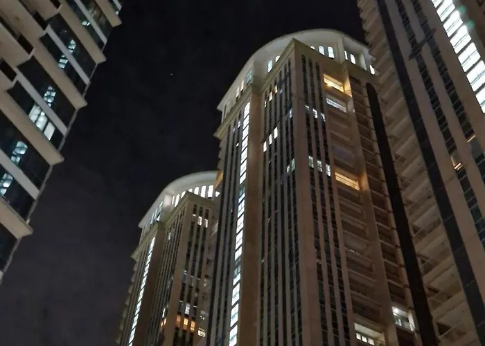 Exclusive Unit In The Center Of Bgc * Manila