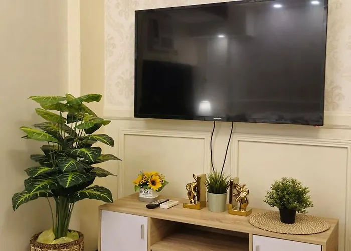 Exclusive Unit In The Center Of Bgc