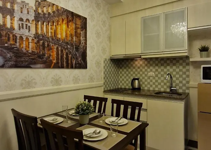 Apartment Exclusive Unit In The Center Of Bgc
