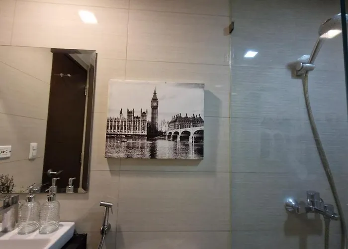 Exclusive Unit In The Center Of Bgc